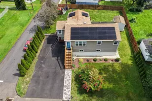 129 Gene St, East Haven, CT 06513 - Photo 2