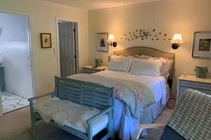 160 Russell St, Groton, CT 06355 - Photo 8