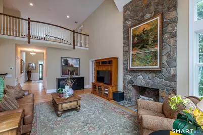 7 Louis Allan Drive, Danbury, CT 06811 - Photo 12