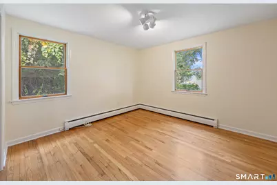 106 Howard Avenue, Southington, CT 06489 - Photo 10