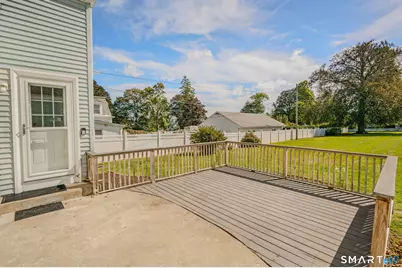 37 Gardner Avenue, New London, CT 06320 - Photo 6