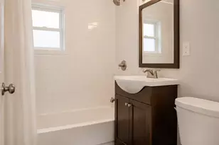 180 Dupont Pl, Bridgeport, CT 06610 - Photo 6