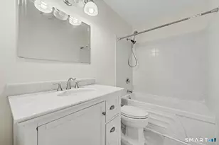71 Aiken St, Norwalk, CT 06851 - Photo 16