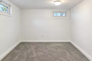 150 Thomaston St, Hartford, CT 06112 - Photo 26