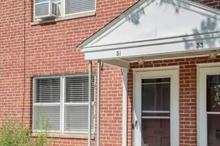 51 Arnold Way, West Hartford, CT 06119 - Photo 2