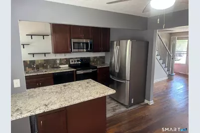 51 Arnold Way #51, West Hartford, CT 06119 - Photo 8
