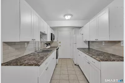 1218 Middle Turnpike West #A, Manchester, CT 06040 - Photo 6