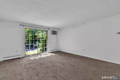 1218 Middle Turnpike West #A, Manchester, CT 06040 - Photo 12
