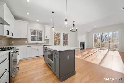 20 Fieldstone Court #20, Bethel, CT 06801 - Photo 6