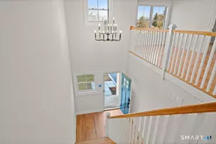 20 Fieldstone Ct, Bethel, CT 06801 - Photo 4