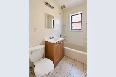 241 Laurel Street #B6, Hartford, CT 06105 - Photo 6