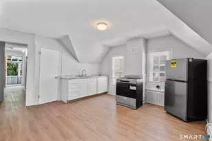 155 Babcock St, Hartford, CT 06106 - Photo 4