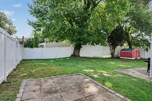 40 Tupper Dr, Stamford, CT 06902 - Photo 30