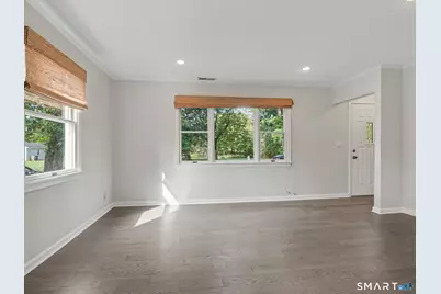 40 Tupper Drive, Stamford, CT 06902 - Photo 4