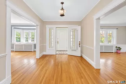 352 McKinley Avenue, New Haven, CT 06405 - Photo 2
