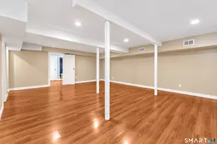 352 McKinley Ave, New Haven, CT 06405 - Photo 28