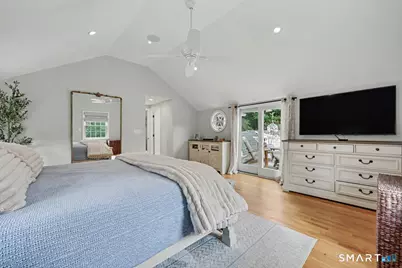 211 Laurel Road, New Canaan, CT 06840 - Photo 22