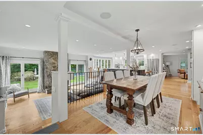 211 Laurel Road, New Canaan, CT 06840 - Photo 10