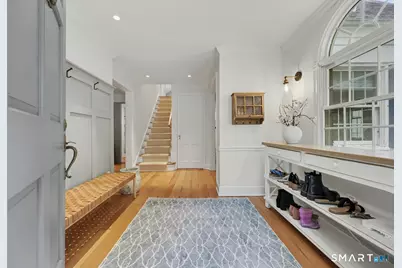 211 Laurel Road, New Canaan, CT 06840 - Photo 20