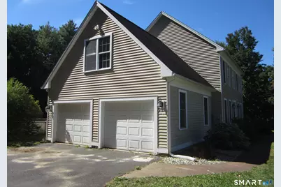 18 Melissa Way, Stafford, CT 06076 - Photo 2
