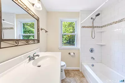 21 Monroe Street, North Haven, CT 06473 - Photo 12