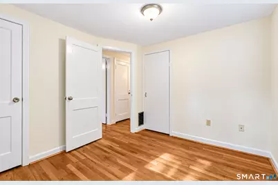 21 Monroe Street, North Haven, CT 06473 - Photo 16