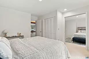 200 Deer Ln, Guilford, CT 06437 - Photo 16