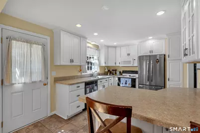 179 Kelly Road, South Windsor, CT 06074 - Photo 4