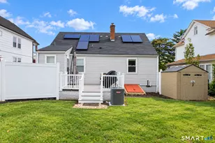 261 Tremont St, New Britain, CT 06051 - Photo 4