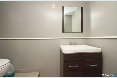 261 Tremont Street, New Britain, CT 06051 - Photo 26