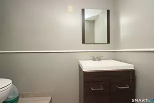 261 Tremont St, New Britain, CT 06051 - Photo 26