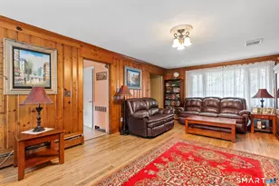 1781 Litchfield Turnpike, Woodbridge, CT 06525 - Photo 6
