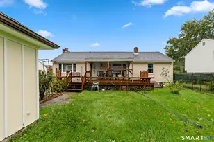 1781 Litchfield Turnpike, Woodbridge, CT 06525 - Photo 28