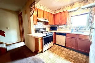 410 Farmington Ave, New Britain, CT 06051 - Photo 18