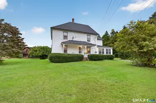 483 Hillstown Rd, Manchester, CT 06040 - Photo 2