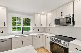15 Timber Ln, Avon, CT 06001 - Photo 8