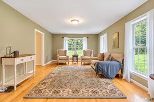 811 Lake Dr, Guilford, CT 06437 - Photo 6