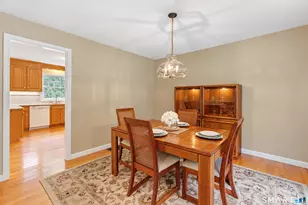 811 Lake Dr, Guilford, CT 06437 - Photo 16