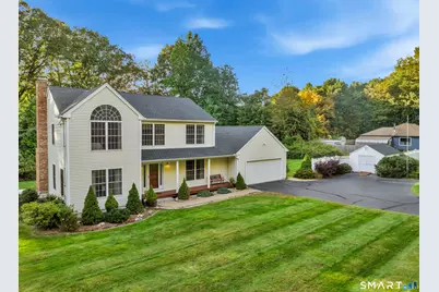 811 Lake Drive, Guilford, CT 06437 - Photo 2