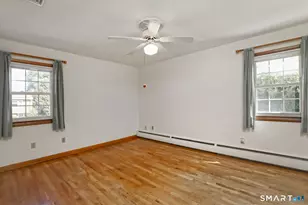 1 Sunflower Cir, West Haven, CT 06516 - Photo 28