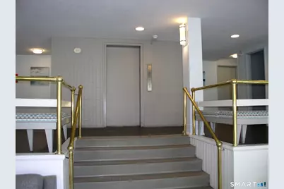 292 Pequot Avenue #E4, New London, CT 06320 - Photo 8