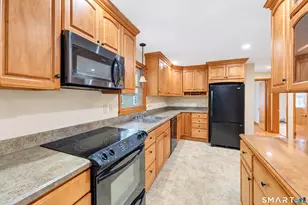 95 Lower Blvd, New London, CT 06320 - Photo 18