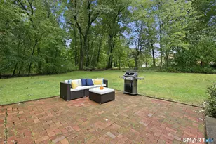 182 Vernon Street W, Manchester, CT 06042 - Photo 38