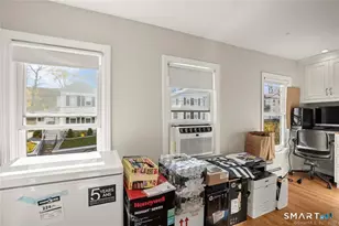 26 Grove St, Ansonia, CT 06401 - Photo 10