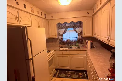 30 South Cliff Street, Ansonia, CT 06401 - Photo 6