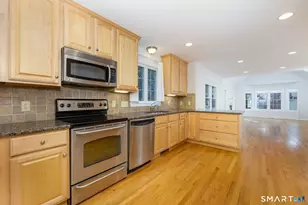10 Lantern Ln, Vernon, CT 06066 - Photo 12