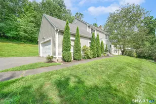 259 Wimbledon Gate N, Torrington, CT 06790 - Photo 2
