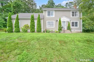 259 Wimbledon Gate N, Torrington, CT 06790 - Photo 2