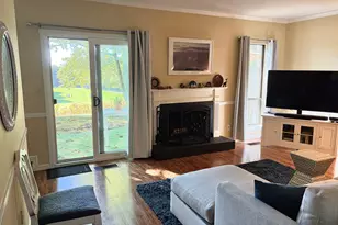 10 Cottonwood Dr, Avon, CT 06001 - Photo 2