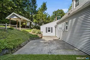 22 Trailsend Dr, Canton, CT 06019 - Photo 32